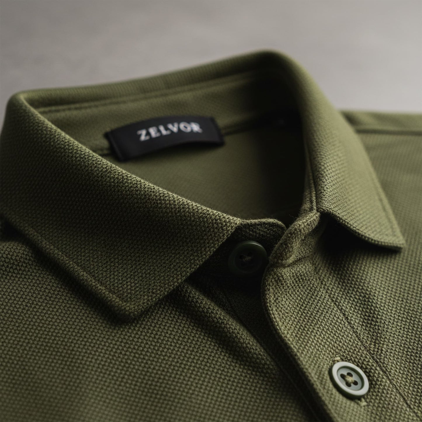 Chomba ZELVOR Essential Piqué – Verde Oliva